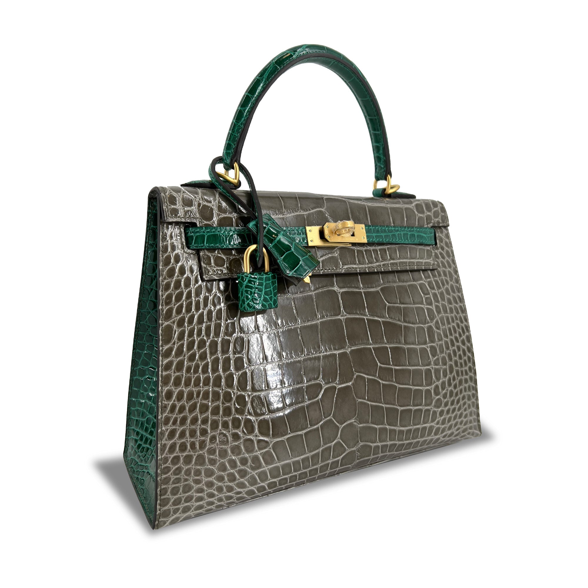 Hermes Kelly designer bag Tourterelle angle