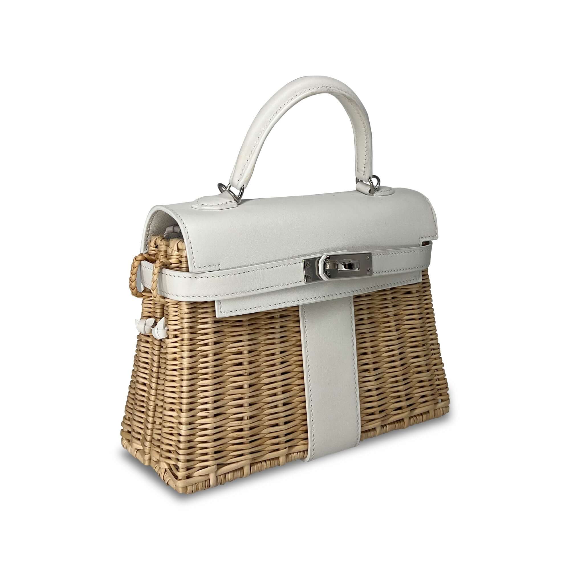 Hermes Kelly Designer Bag in white angle