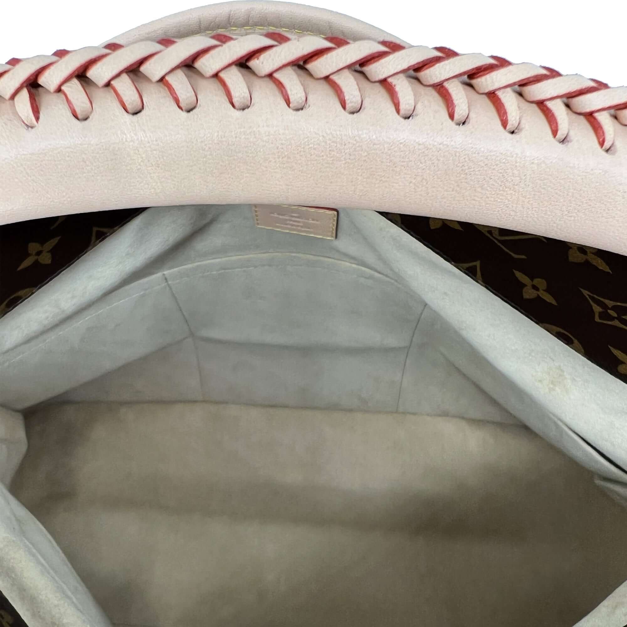 Louis Vuitton ARTSY NV MM Monogram bag