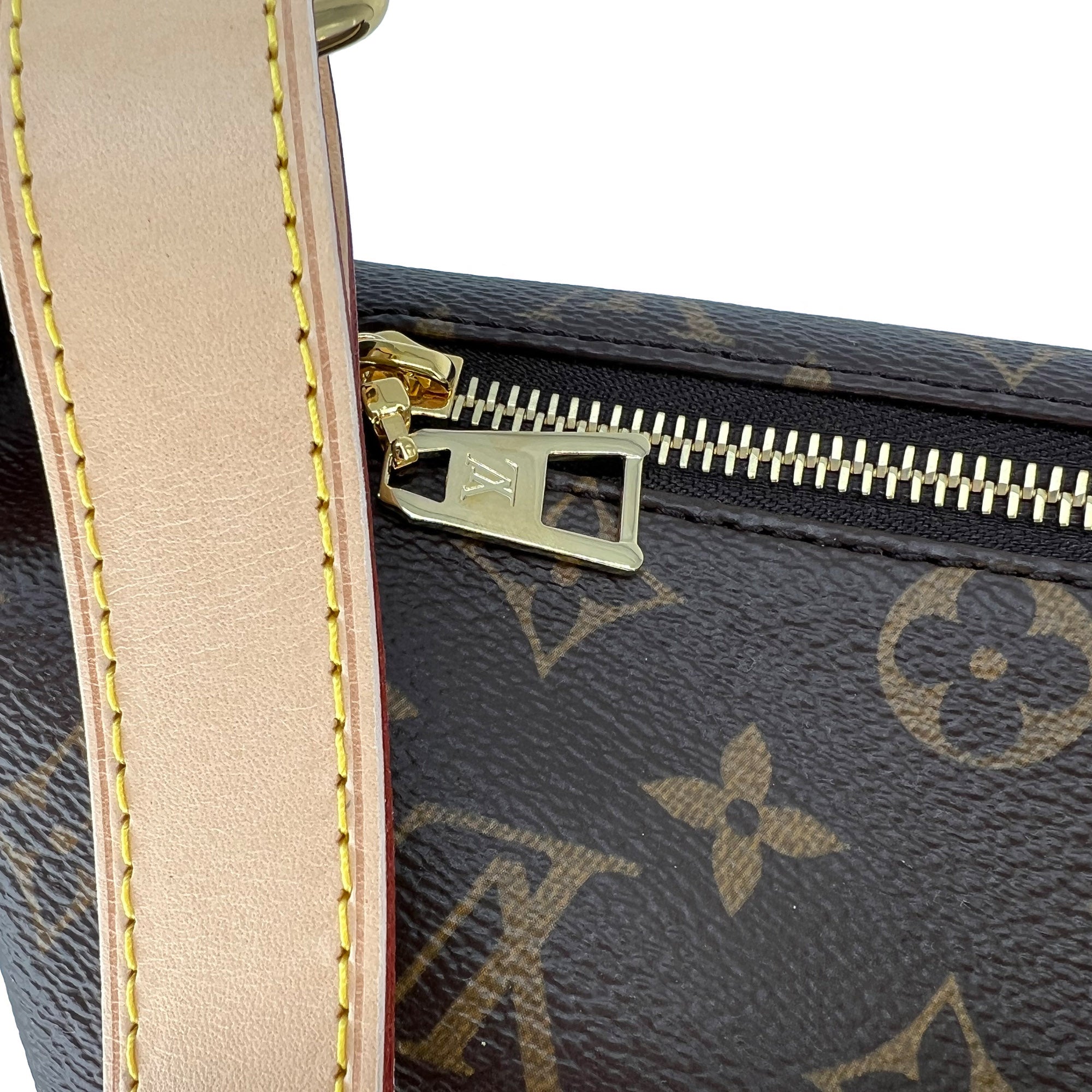 ouis Vuitton Monogram Bumbag MM