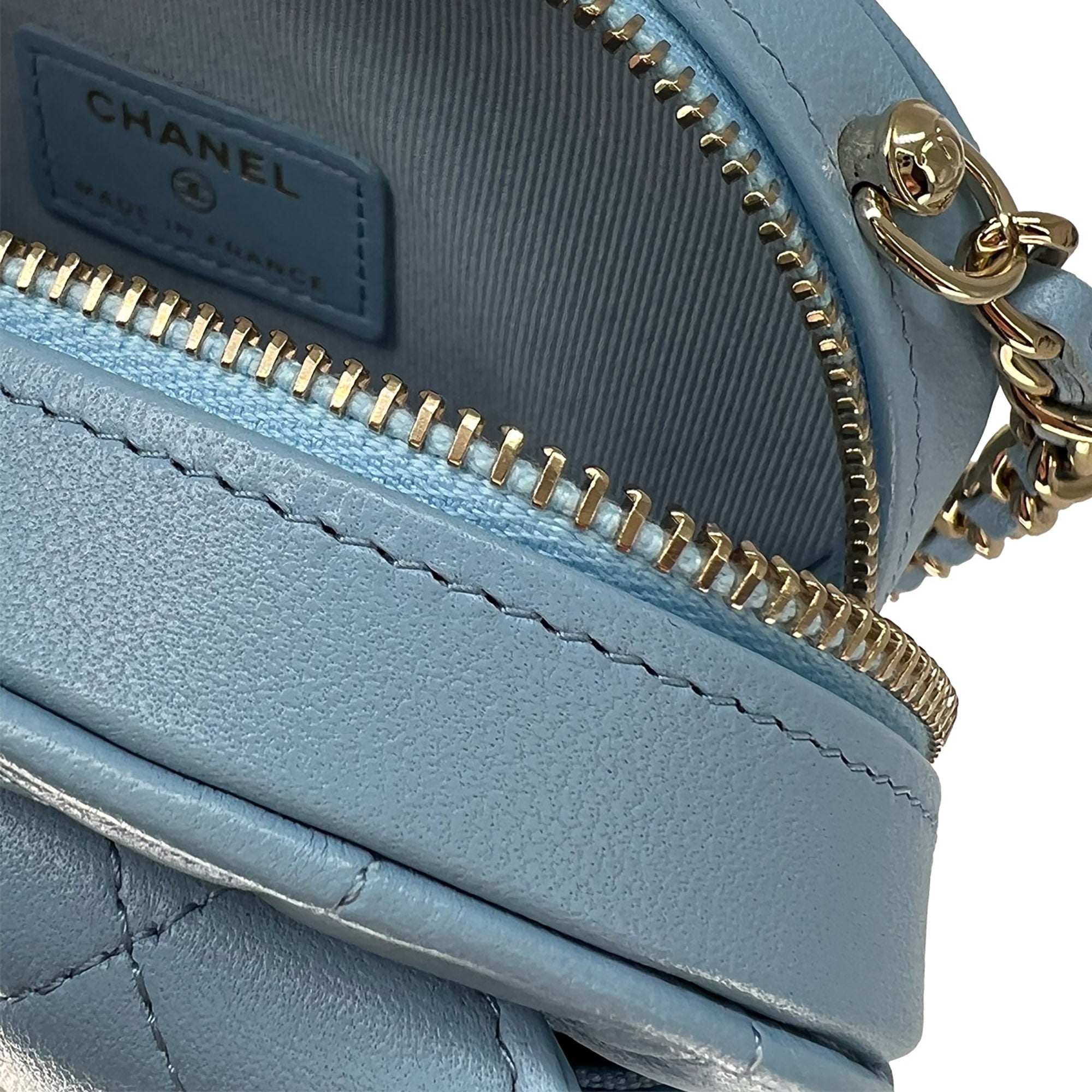 Chanel leather Medium heart bag