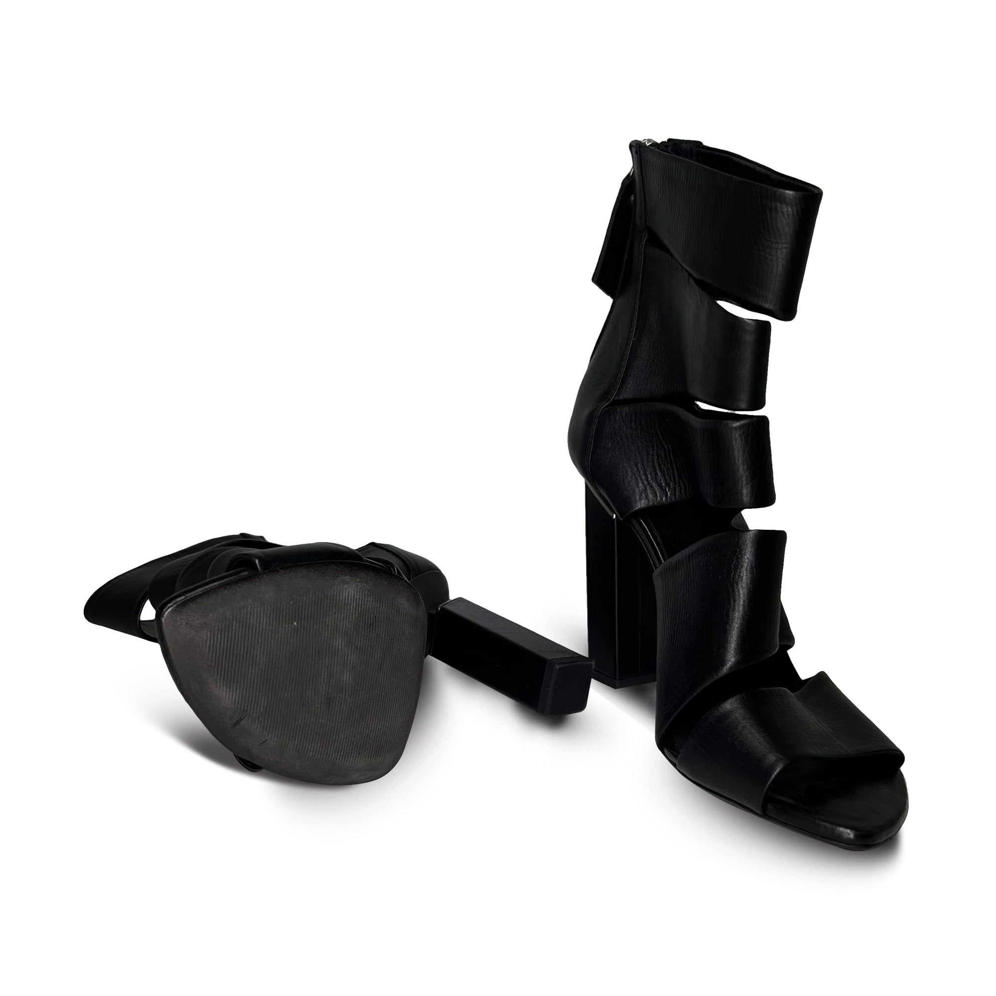 Vic Matie leather high heel sandals black