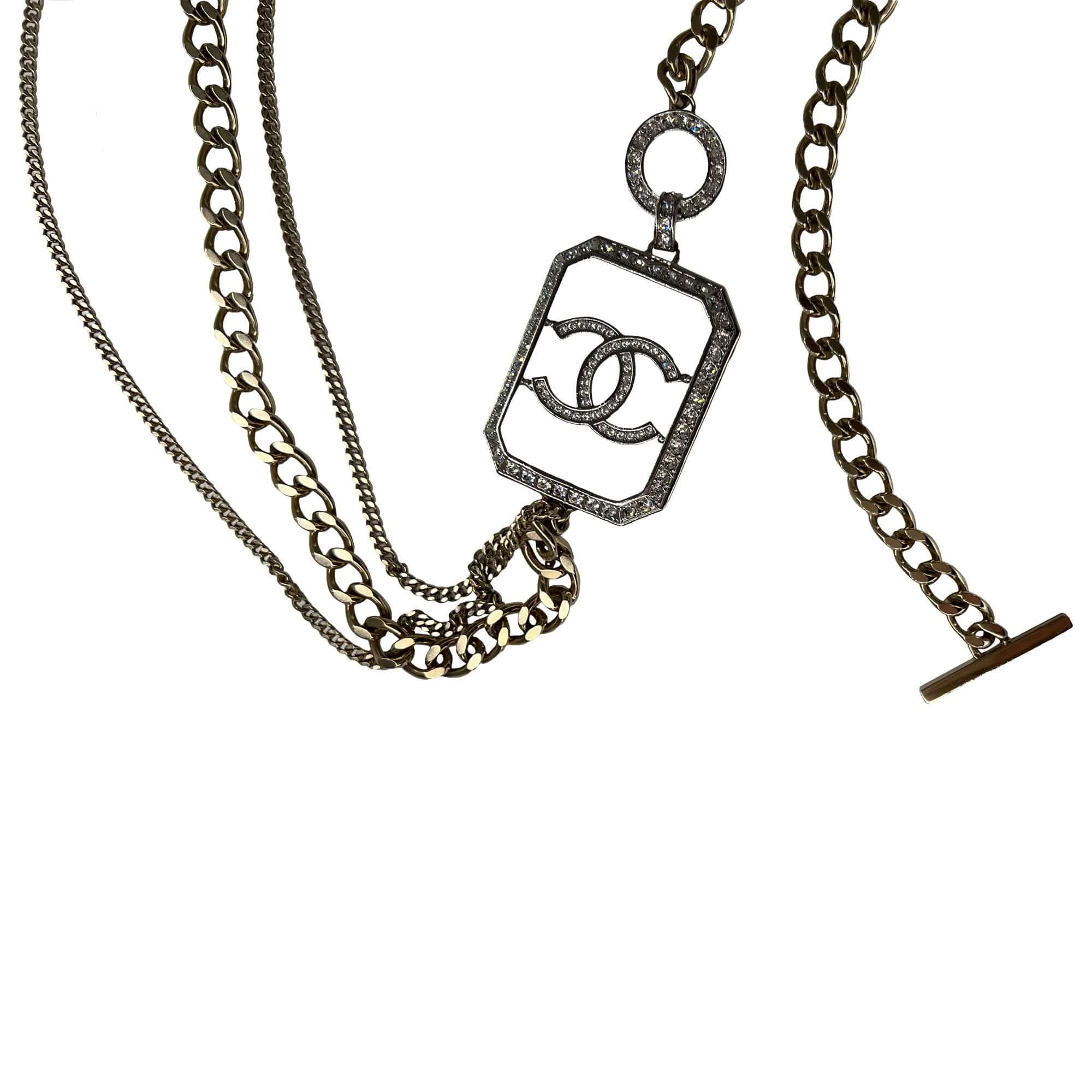 Chanel CC logo necklace triple chain