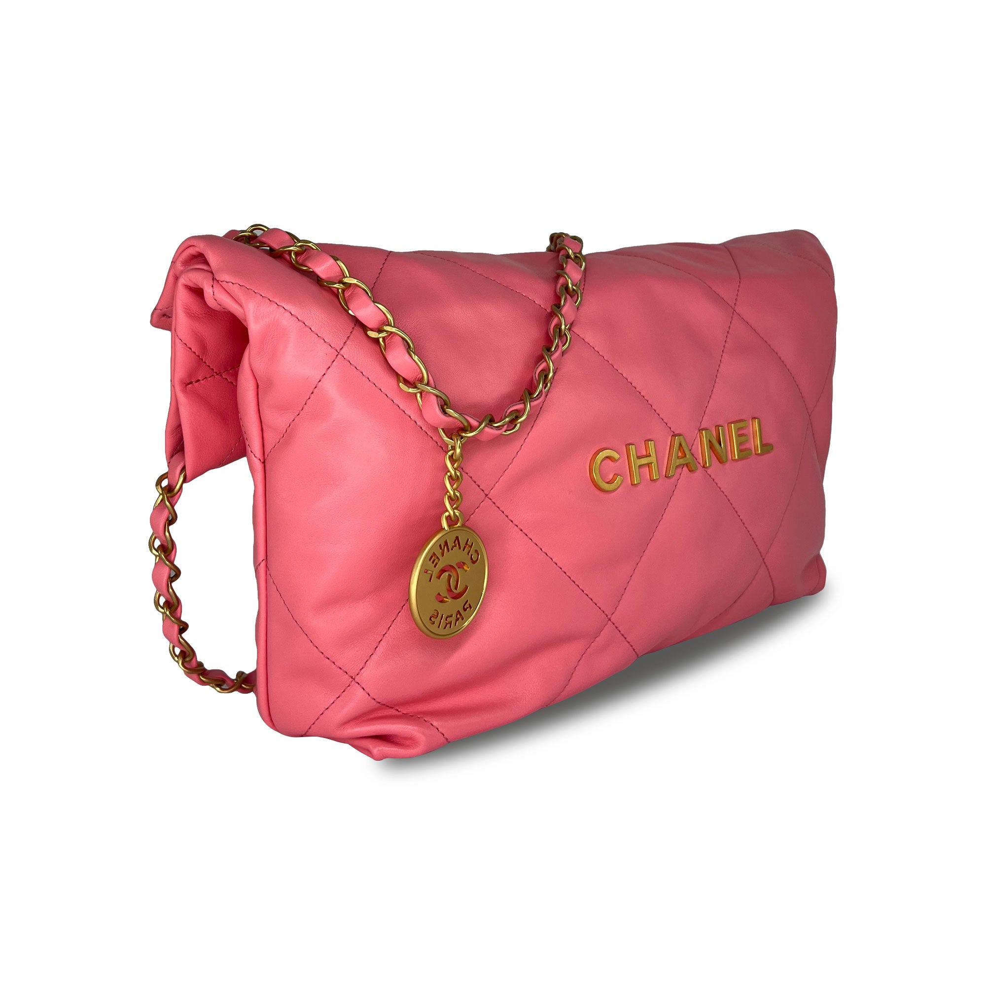 Chanel 22 Handbag – VintageBooBoo Pre owned designer bags, shoes, clothes