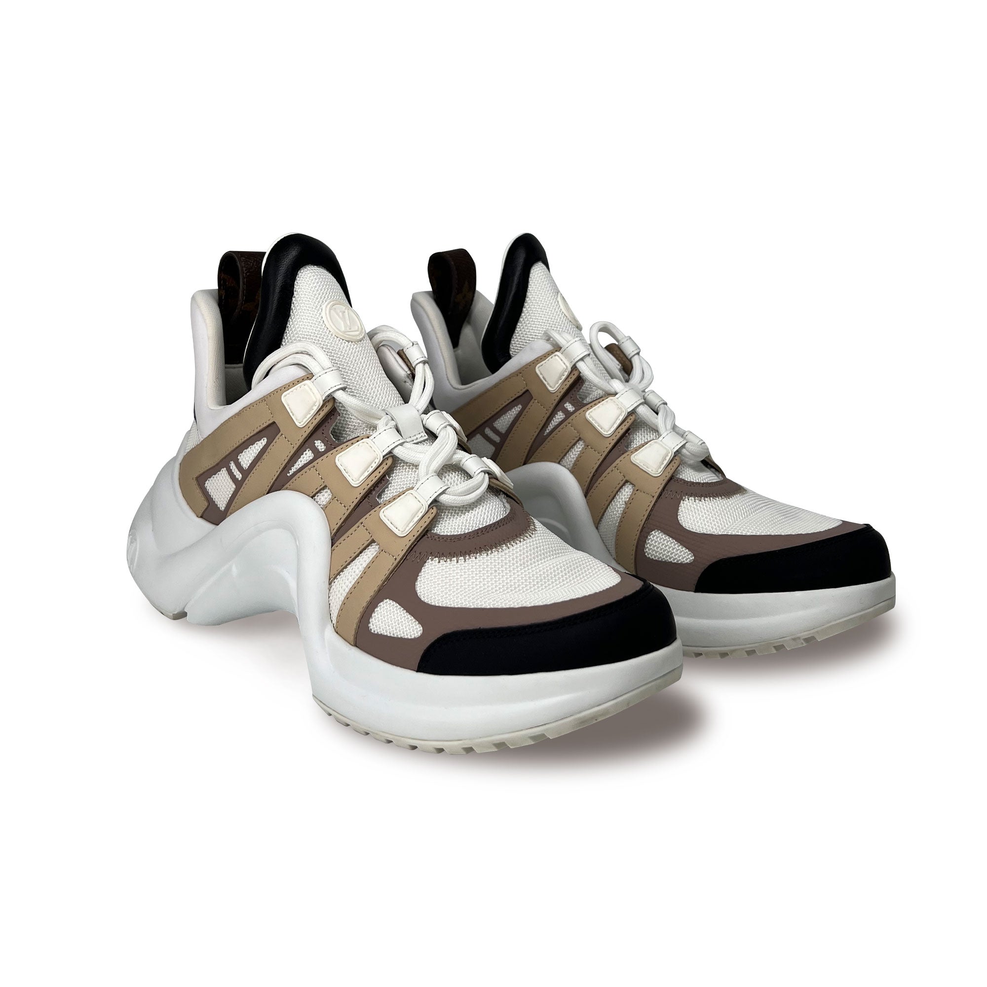 Pre-owned Louis Vuitton Lv Archlight Sneakers In White
